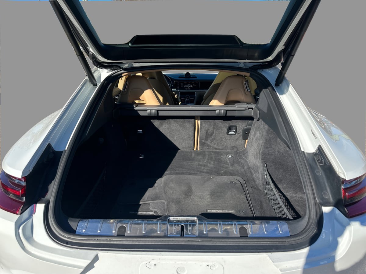 Used 2019 Porsche Panamera 4S AWD/4WD image 31
