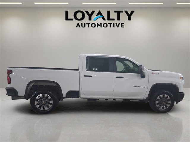 Used 2024 Chevrolet Silverado 2500 Custom w/ Custom Value Package image 6