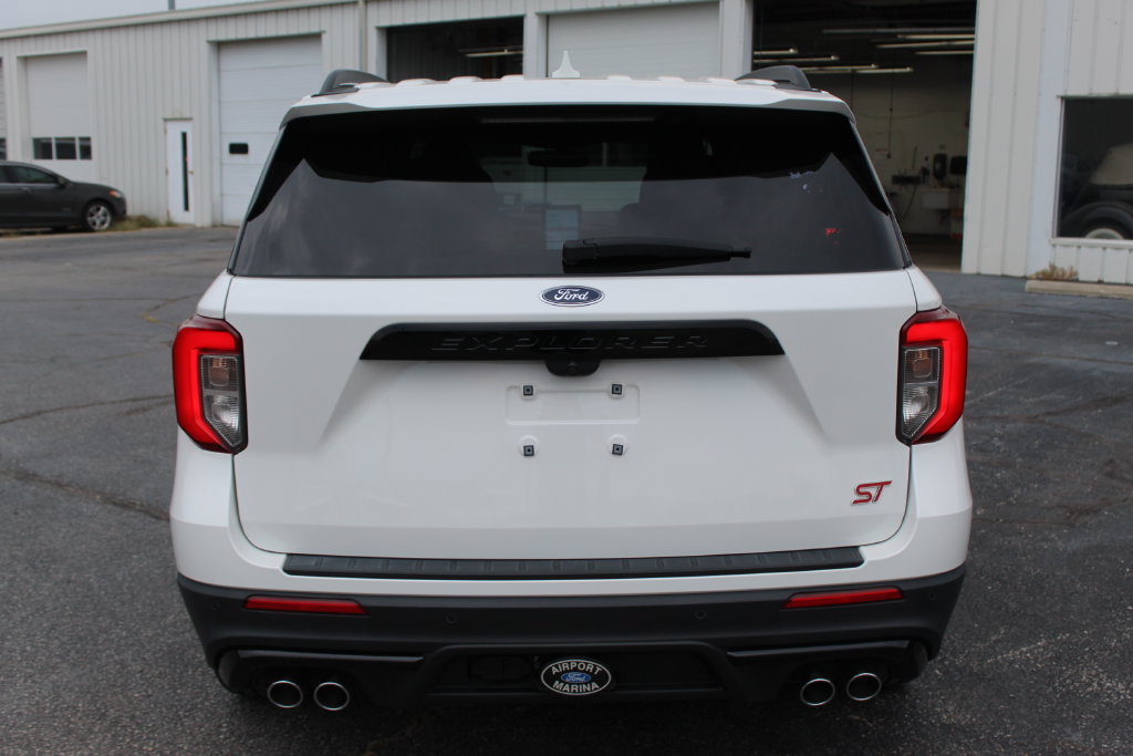 Used 2024 Ford Explorer ST w/ Equipment Group 401A AWD/4WD image 5