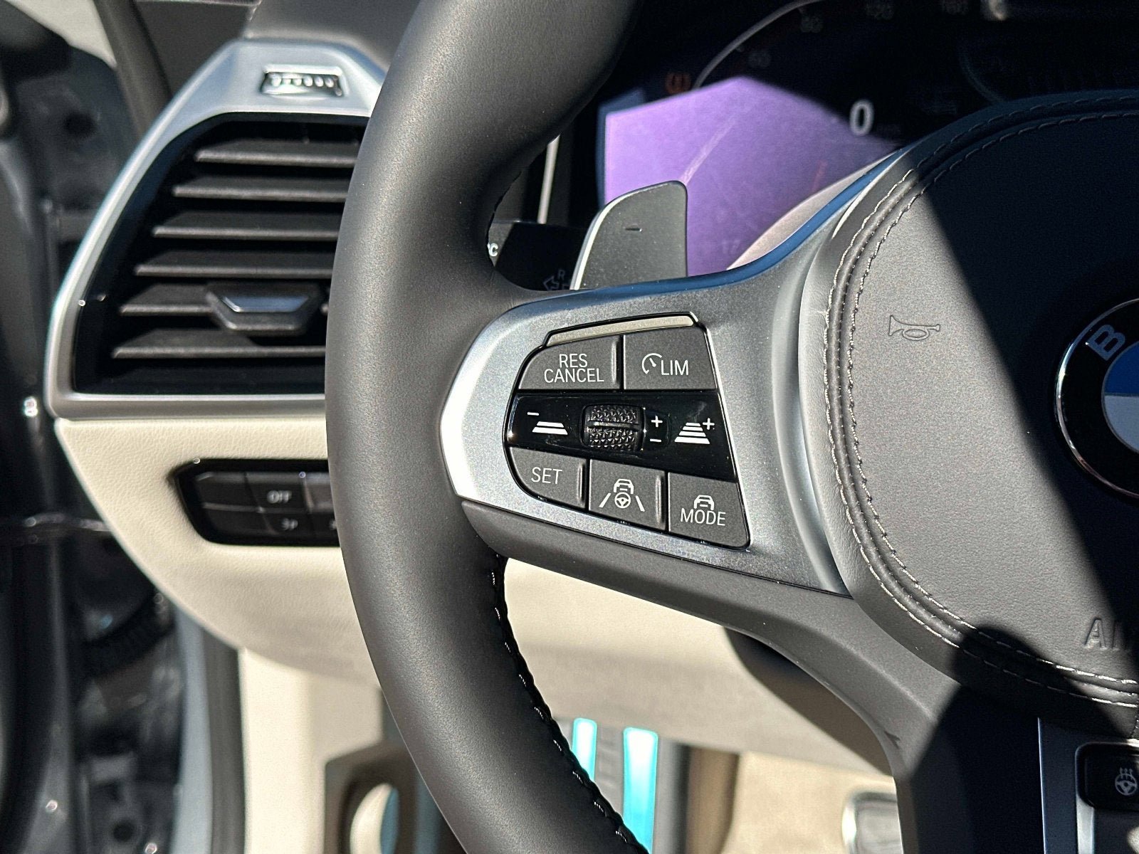 New 2026 BMW 840i Convertible RWD image 22