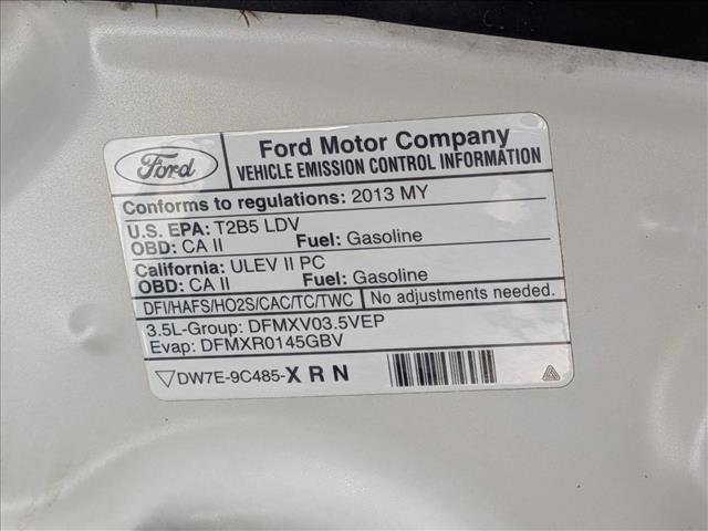Used 2013 Lincoln MKT AWD image 29