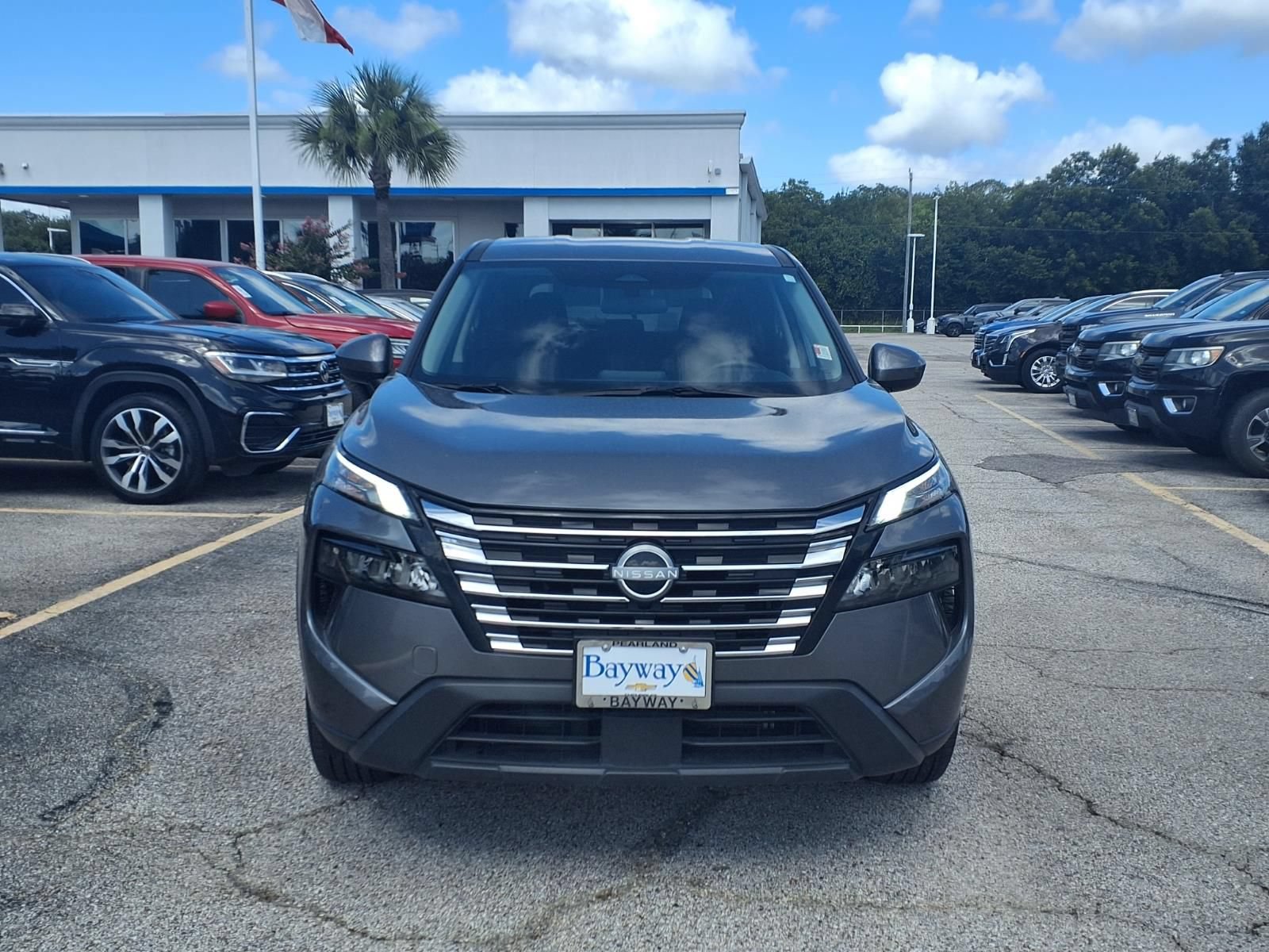 Used 2025 Nissan Rogue SV AWD/4WD image 20