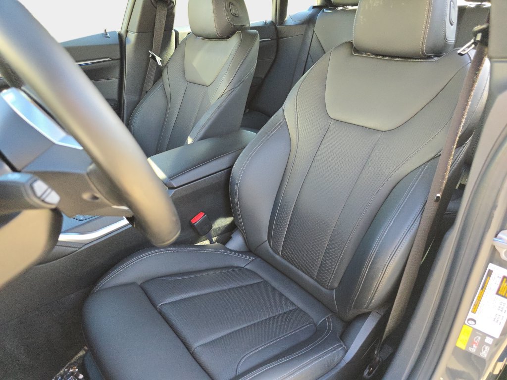 Used 2025 BMW i4 eDrive40 w/ M Sport Package RWD image 18