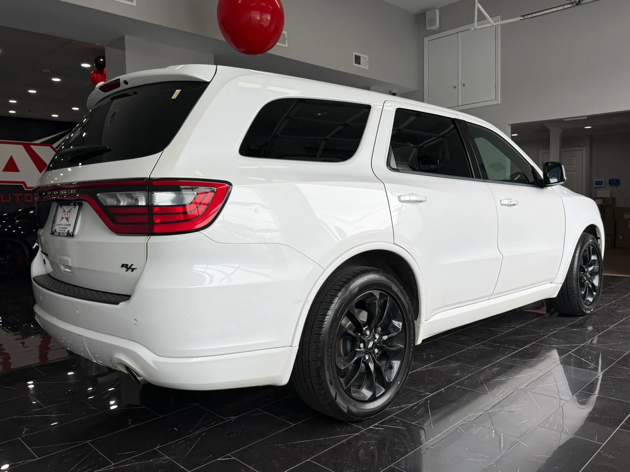 Used 2020 Dodge Durango R/T w/ Blacktop Package AWD/4WD image 6