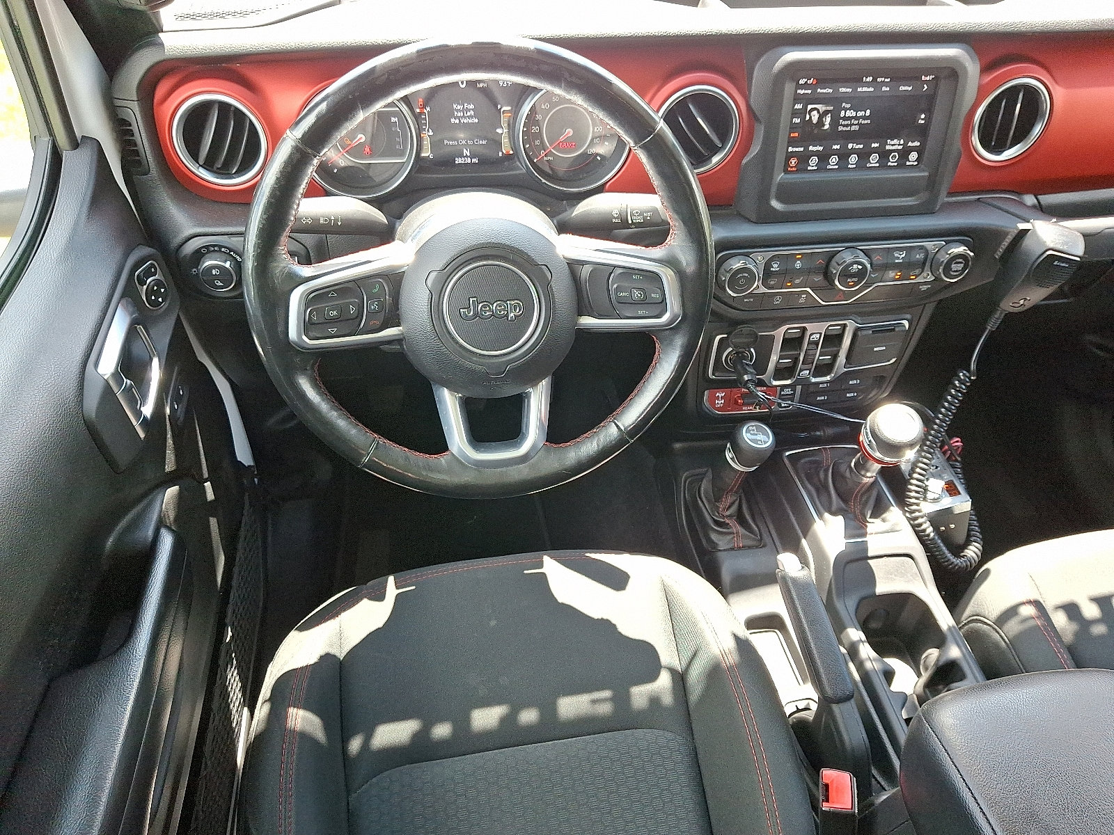 Used 2020 Jeep Gladiator Rubicon w/ Cold Weather Group image 11