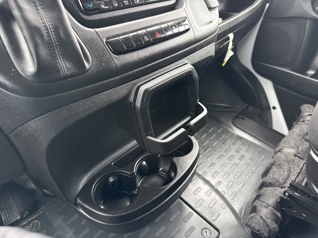 Used 2025 RAM ProMaster 2500 w/ Convenience Group image 13