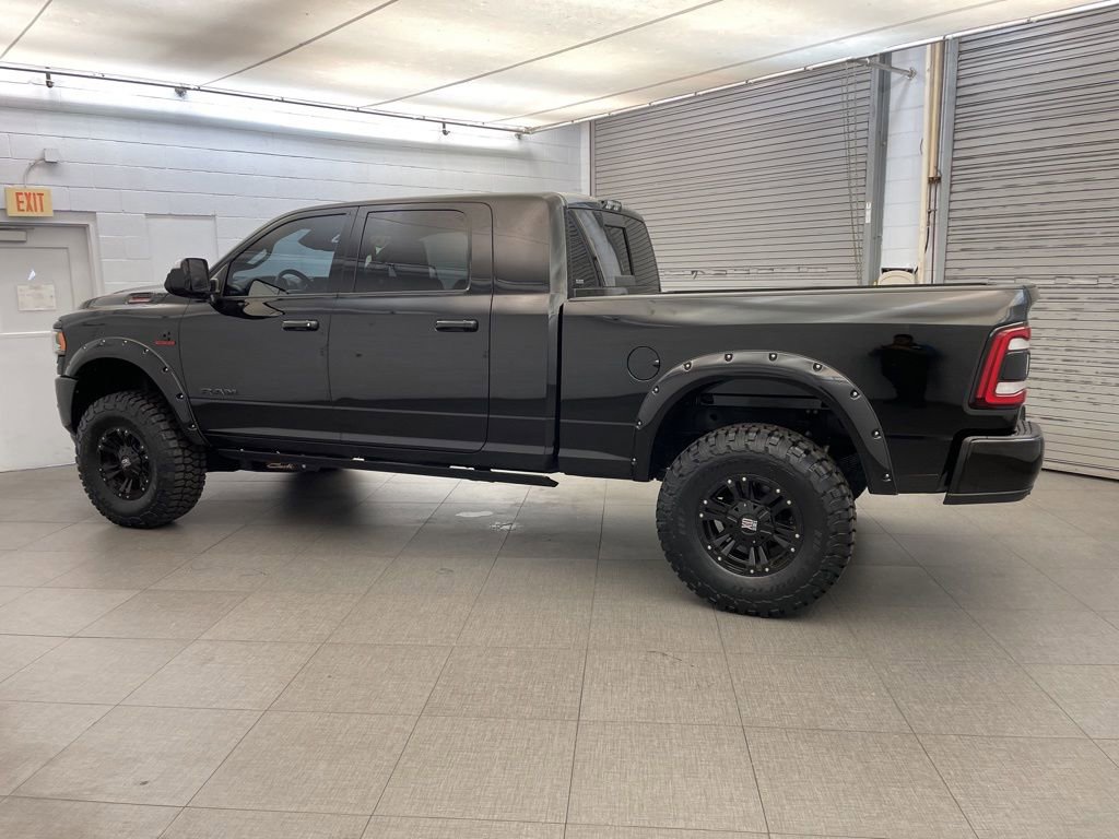 Used 2020 RAM 3500 Limited image 26