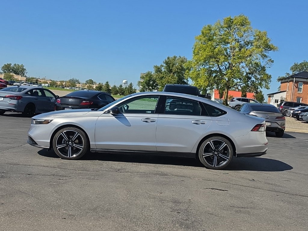 Certified 2026 Honda Accord SE image 4