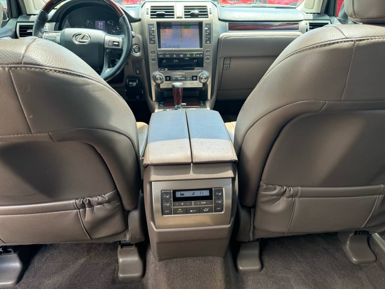 Used 2014 Lexus GX 460 w/ Premium Package AWD/4WD image 29