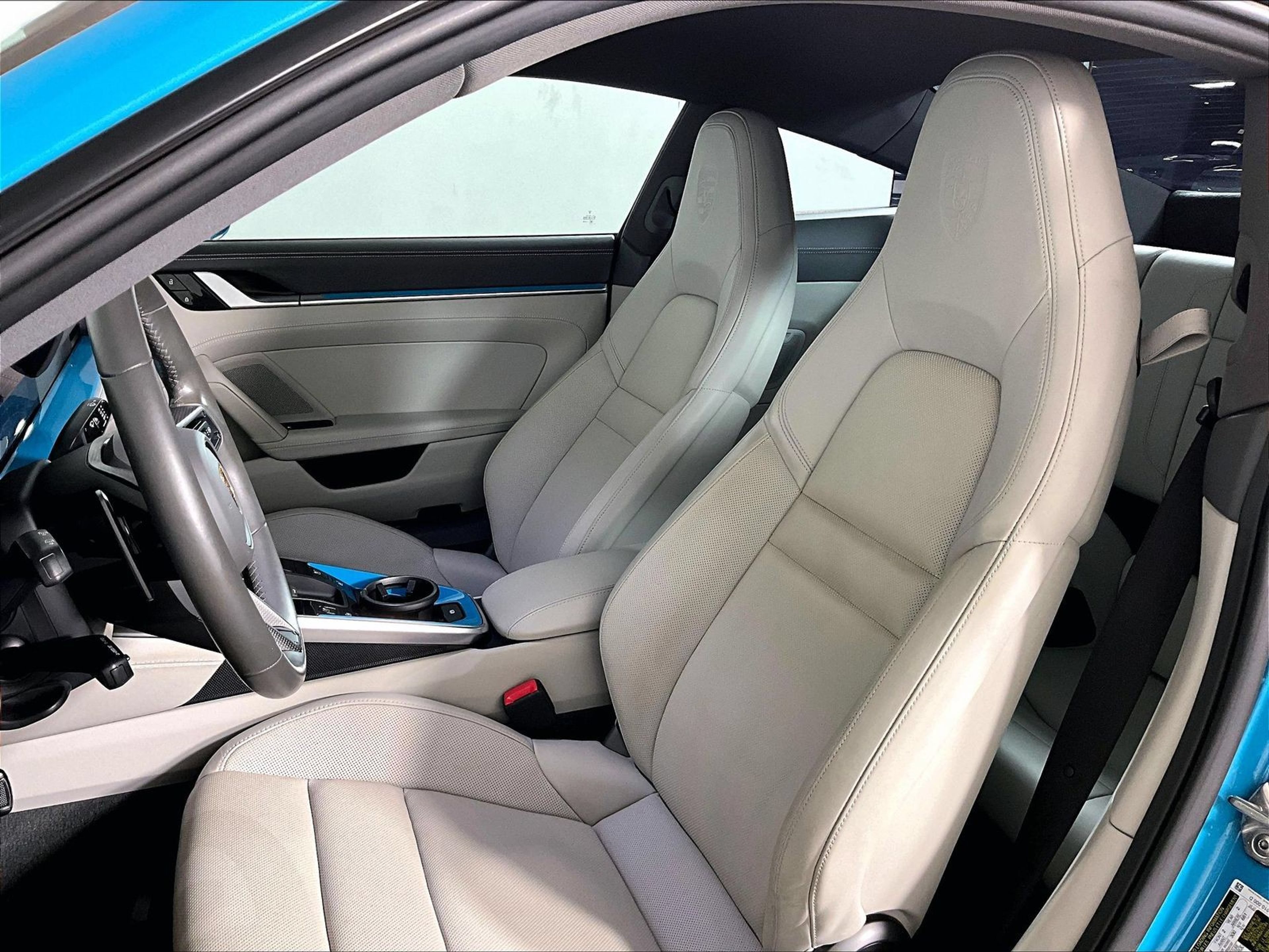 Certified 2020 Porsche 911 Carrera RWD image 5