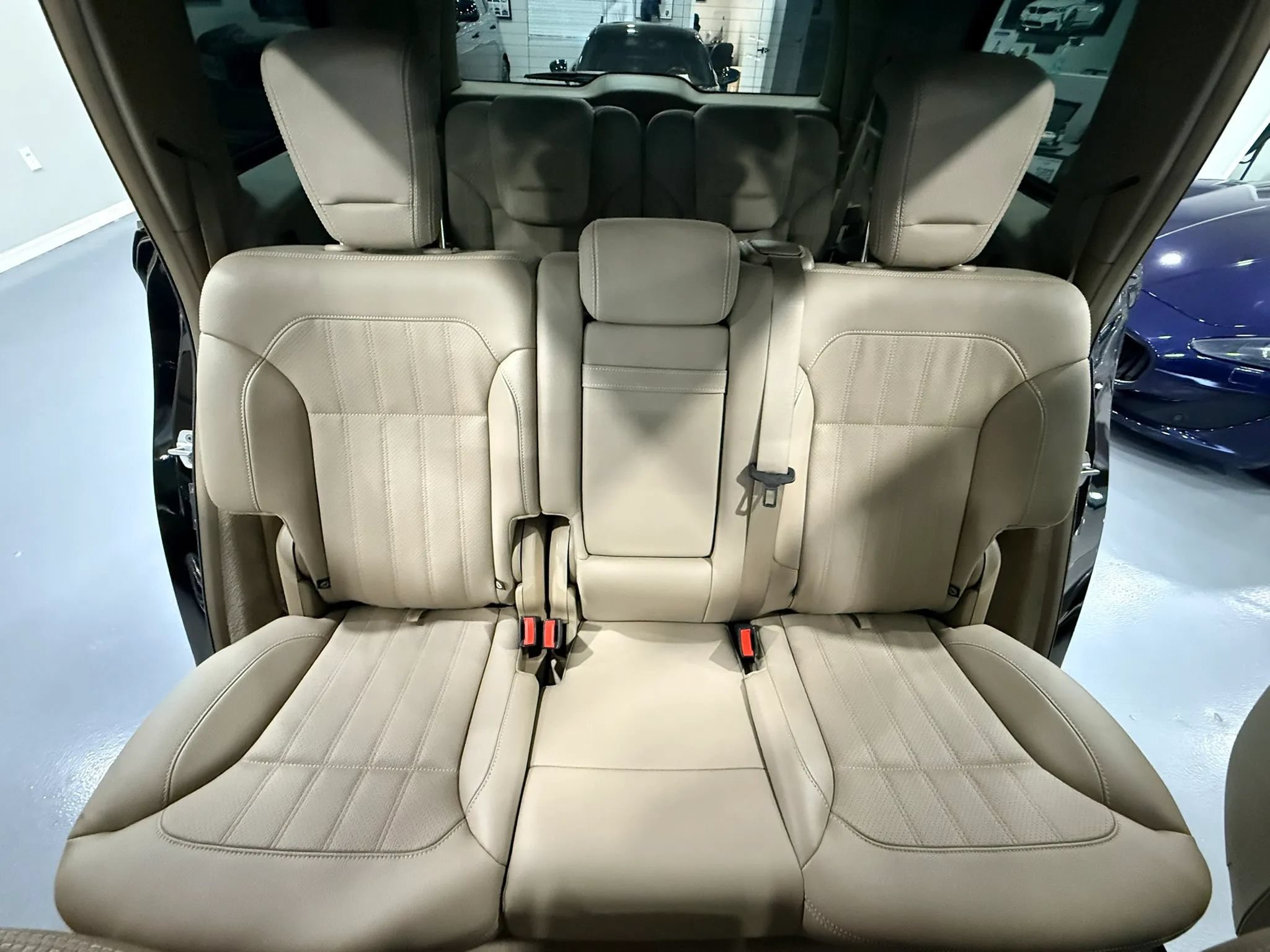 Used 2014 Mercedes-Benz GL 450 4MATIC image 17