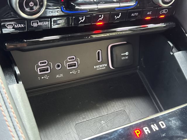 Used 2023 Jeep Grand Cherokee Summit AWD/4WD image 28
