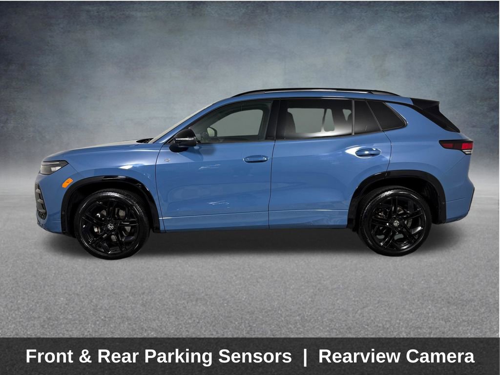 Used 2025 Volkswagen Tiguan SE R-Line AWD/4WD image 5