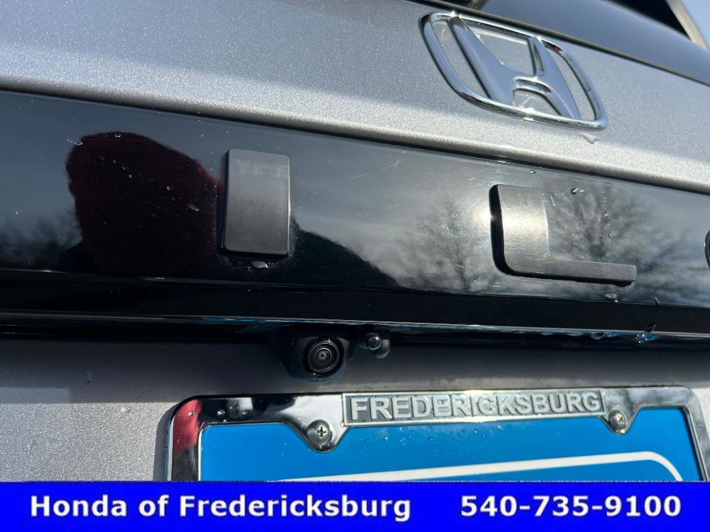 Certified 2024 Honda Pilot Sport image 15