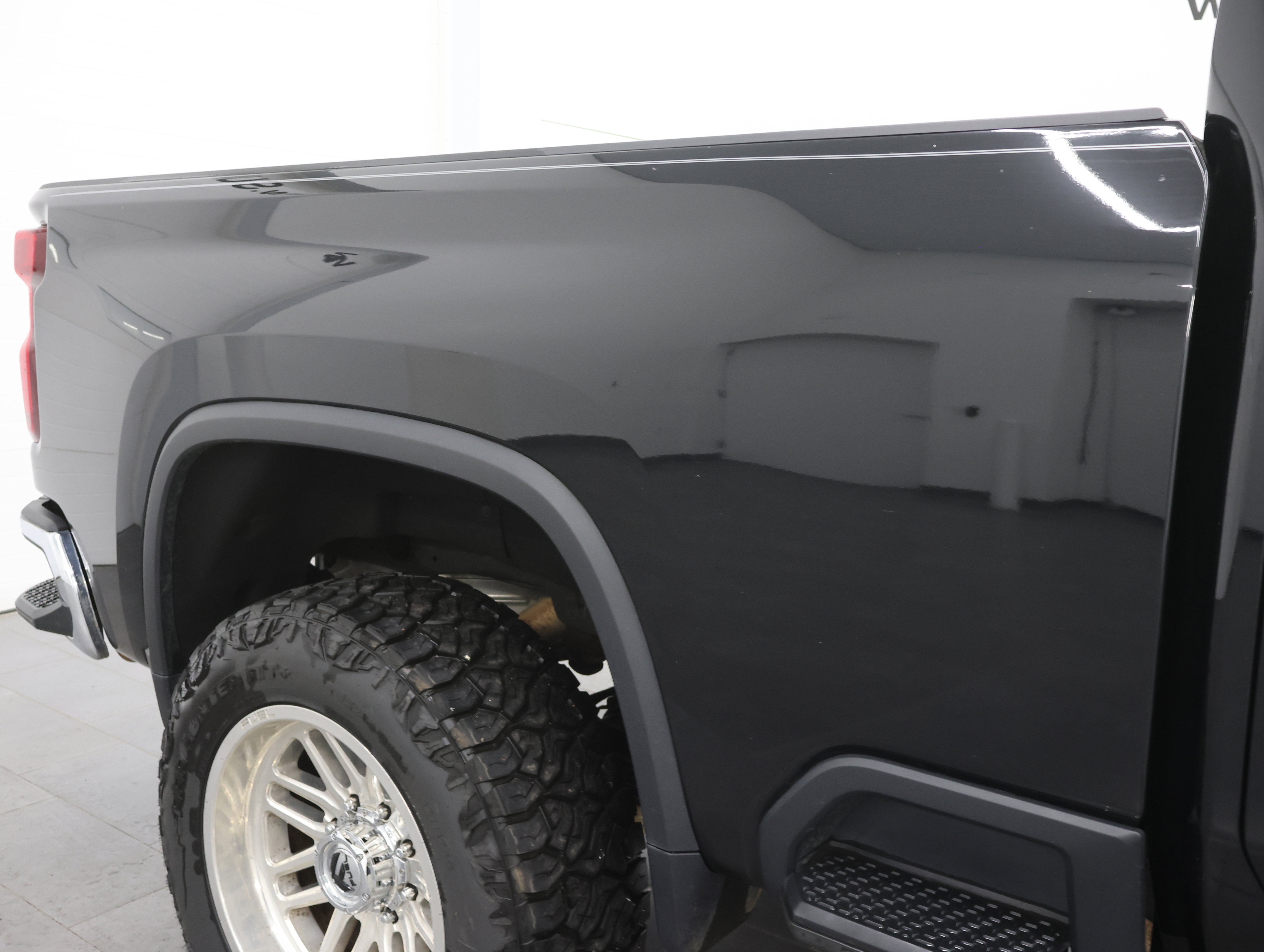 Used 2024 Chevrolet Silverado 2500 LT image 25