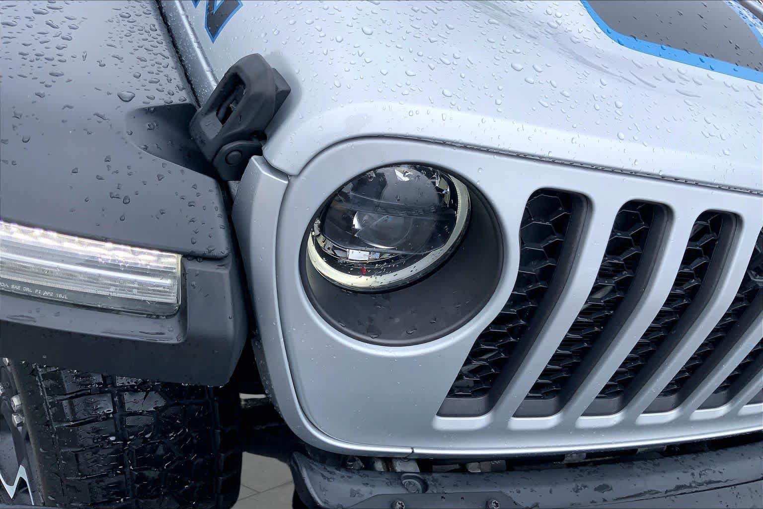 Used 2023 Jeep Wrangler Unlimited Rubicon 4xe w/ Steel Bumper Group AWD/4WD image 28
