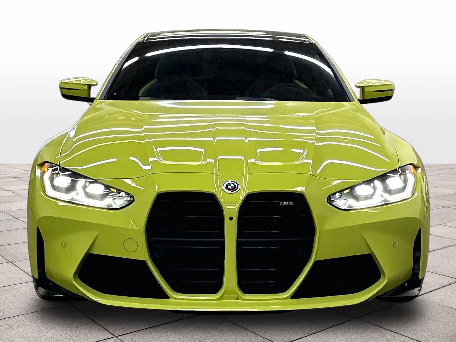Used 2023 BMW M4 Coupe w/ Executive Package RWD image 3