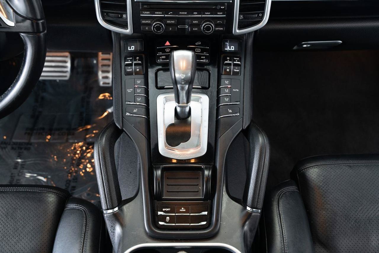 Used 2014 Porsche Cayenne S AWD/4WD image 20