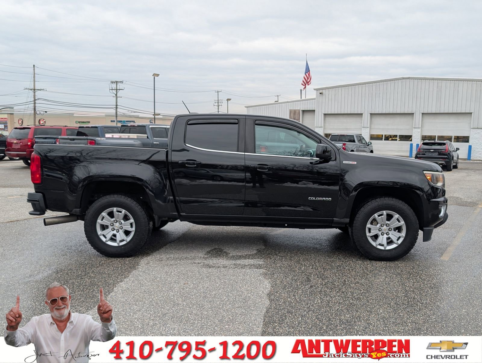 Used 2018 Chevrolet Colorado LT w/ LT Convenience Package image 2