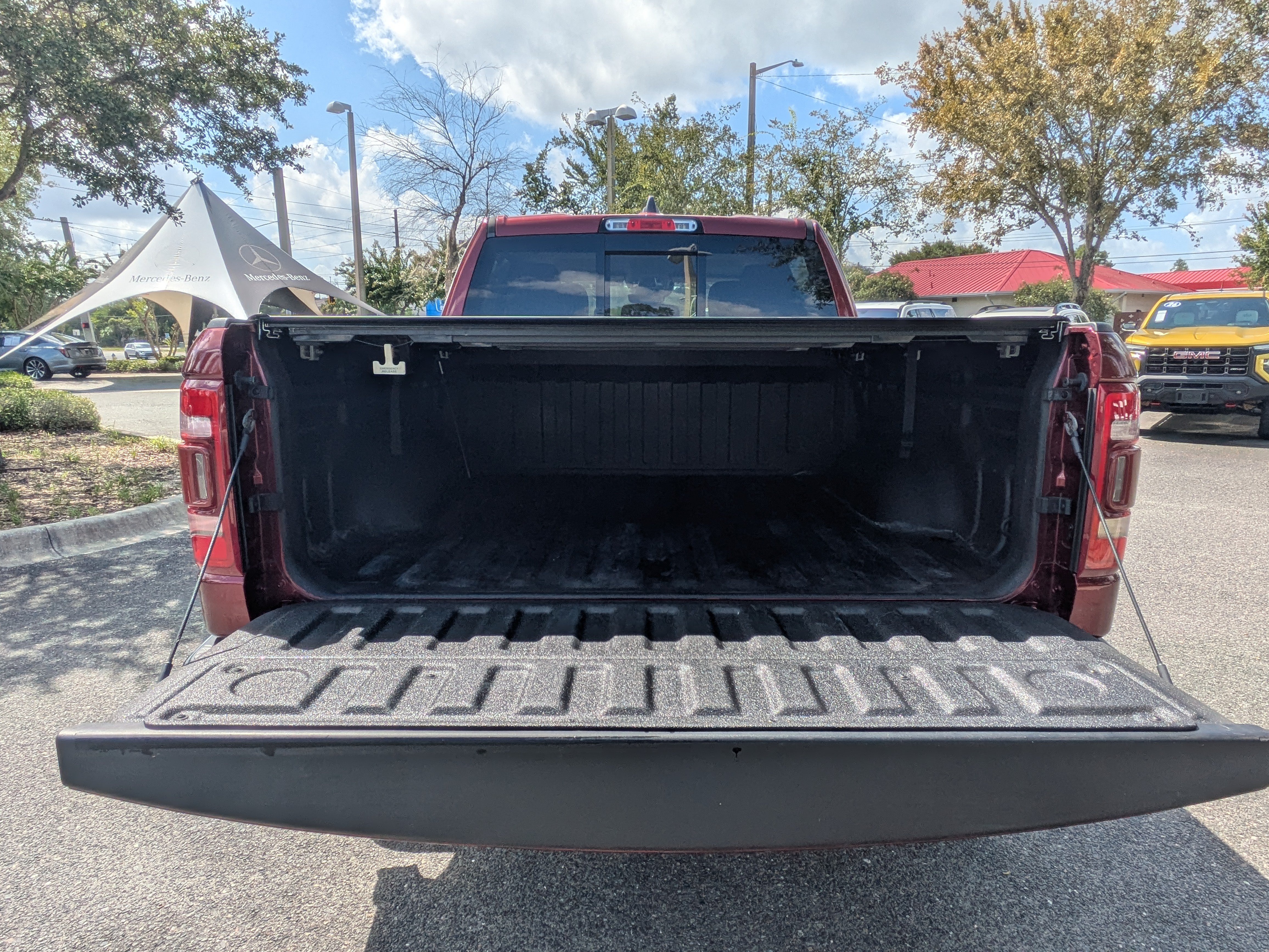 Used 2021 RAM 1500 Laramie RWD image 12