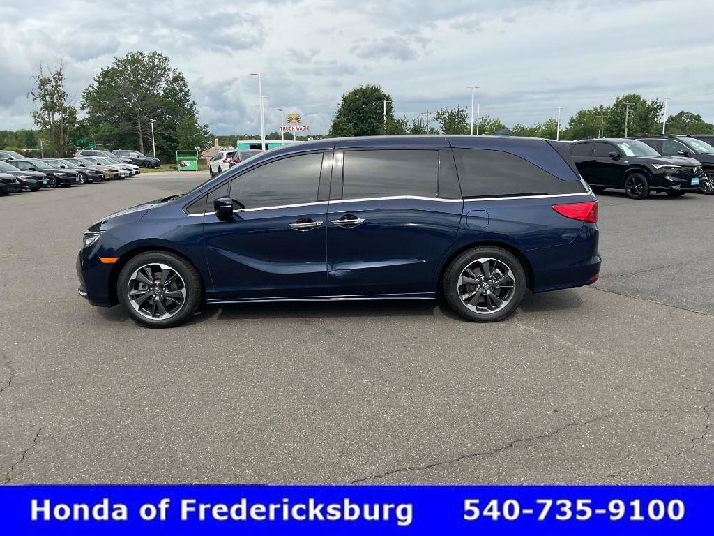 Certified 2022 Honda Odyssey Elite image 3