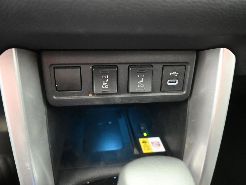 Used 2023 Toyota Corolla Cross XSE w/ Convenience Package image 27