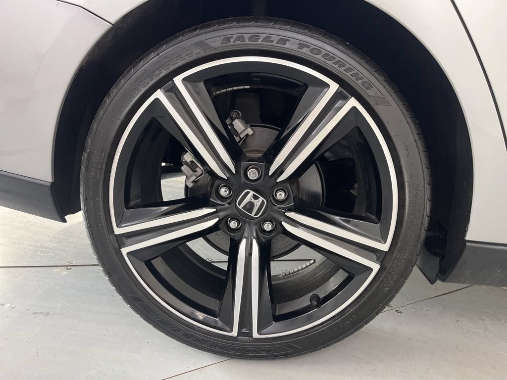 Used 2024 Honda Accord Sport image 9