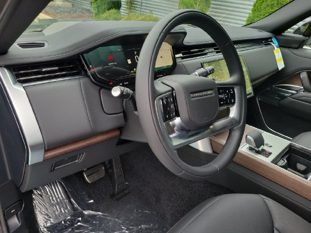 New 2026 Land Rover Range Rover SE AWD/4WD image 16
