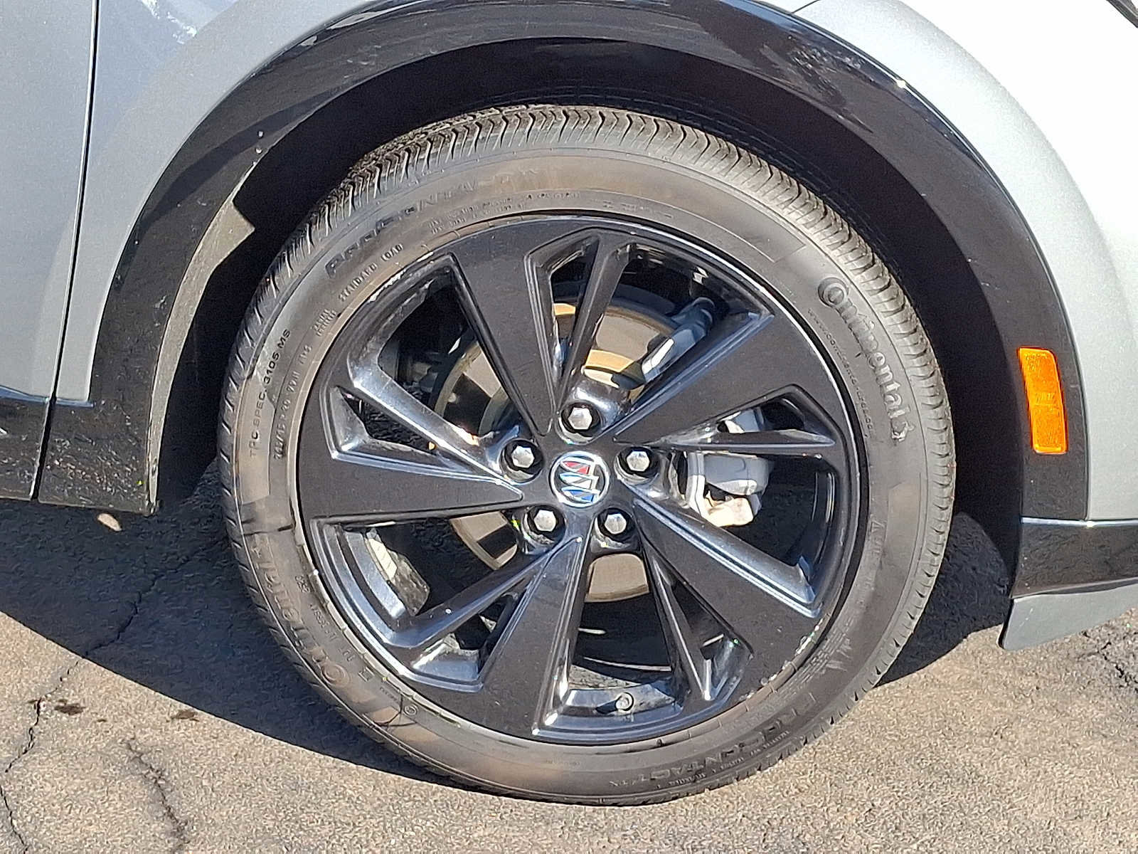 Used 2023 Buick Envision Essence w/ Sport Touring Package image 8