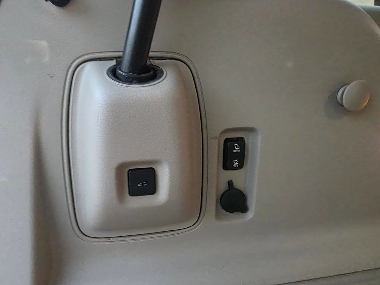 Used 2010 Ford Edge Limited image 50