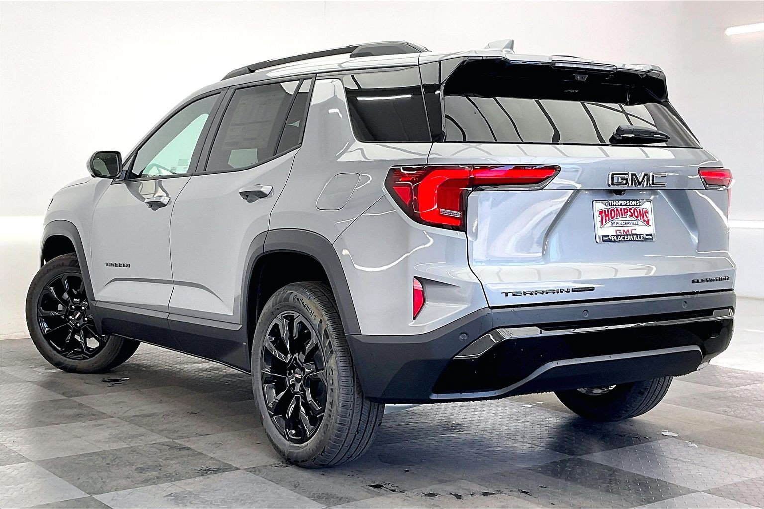 New 2027 GMC Terrain Elevation w/ Elevation Premium Package AWD/4WD image 2