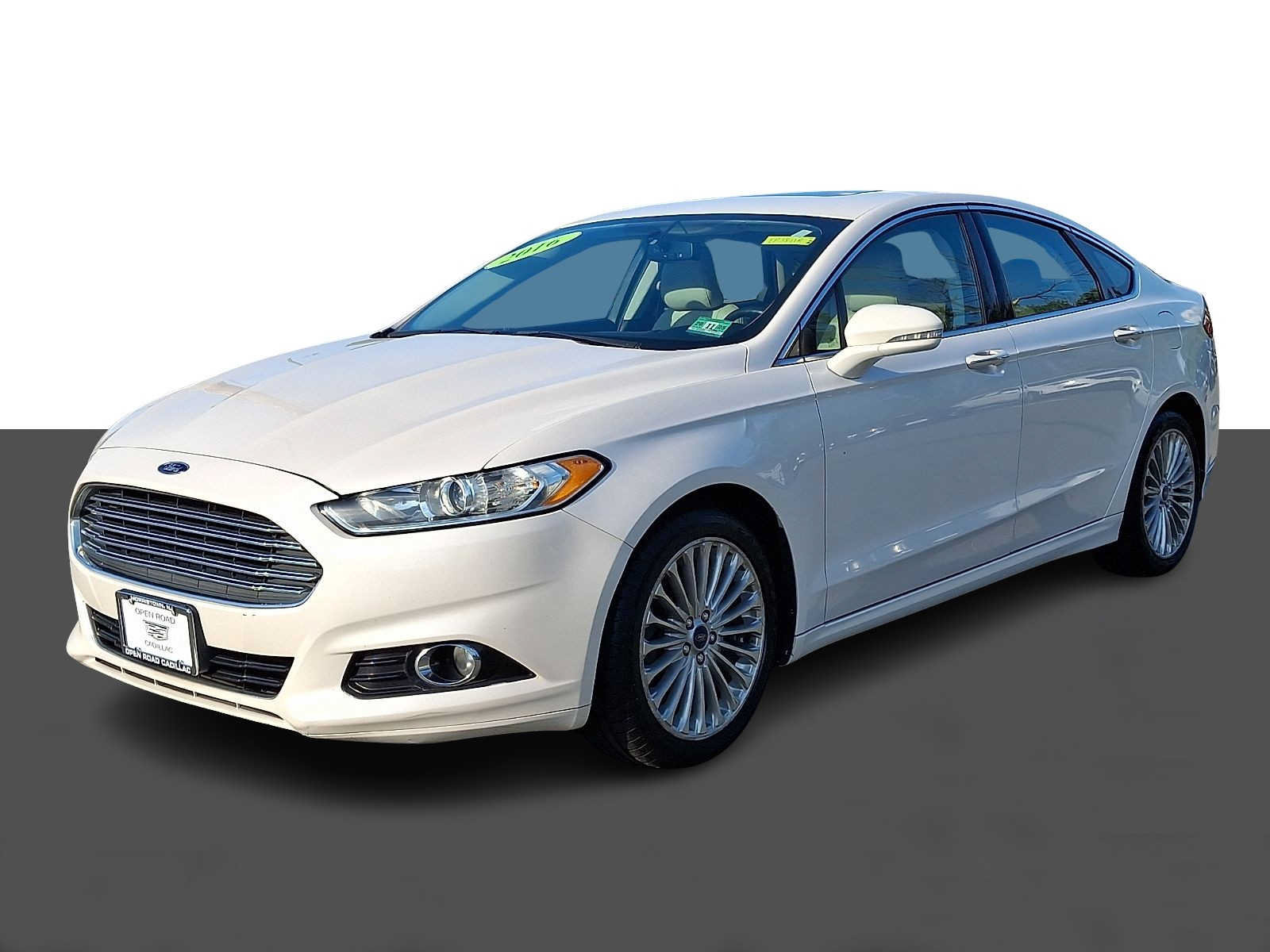 Used 2016 Ford Fusion Titanium FWD image 3