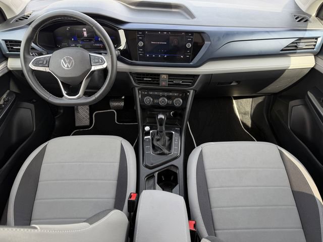 Used 2024 Volkswagen Taos SE image 11