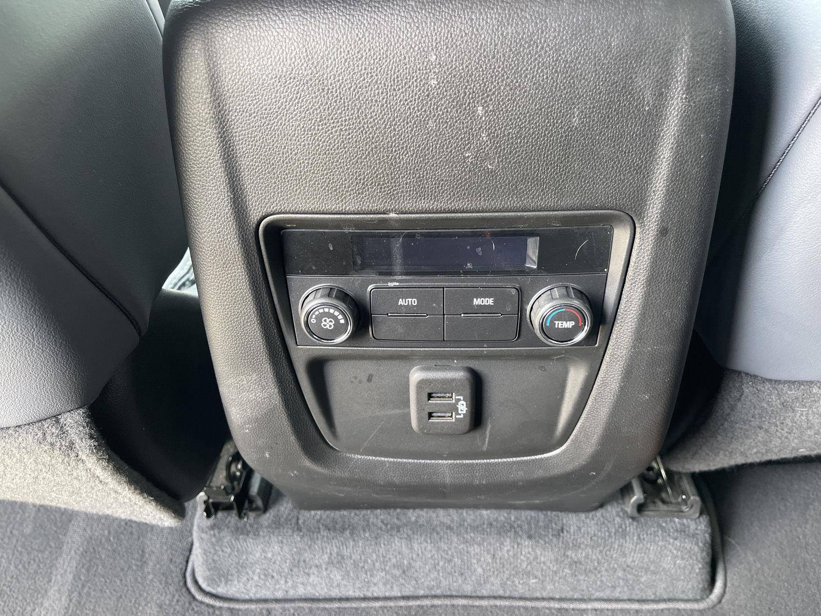 Used 2023 Buick Enclave Essence FWD image 36