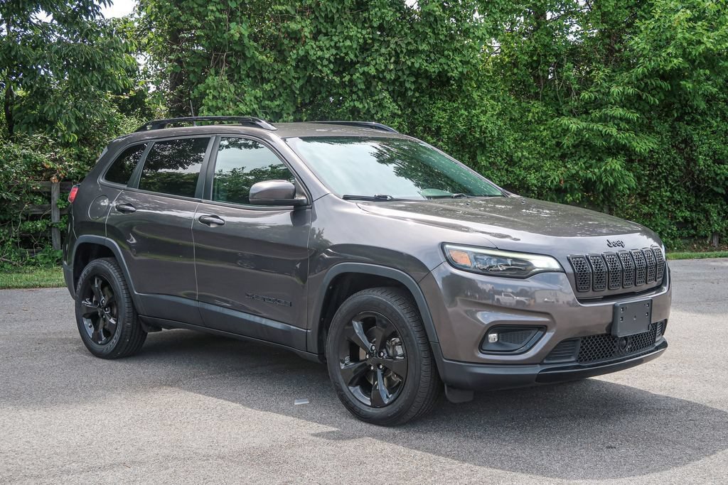 Used 2021 Jeep Cherokee Latitude Plus AWD/4WD image 7