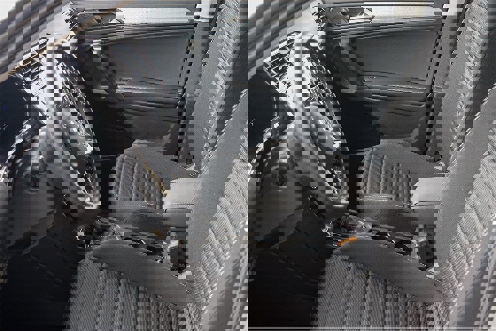 New 2024 Volkswagen Tiguan S image 10