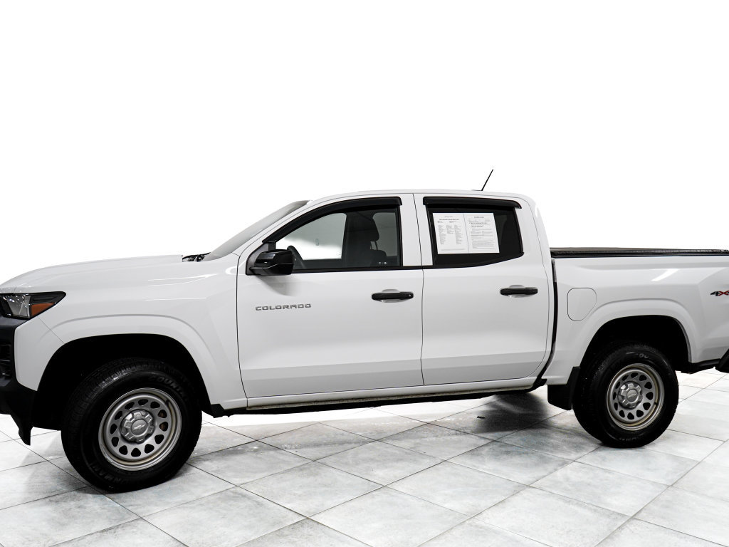Used 2023 Chevrolet Colorado W/T w/ Safety Package AWD/4WD image 4