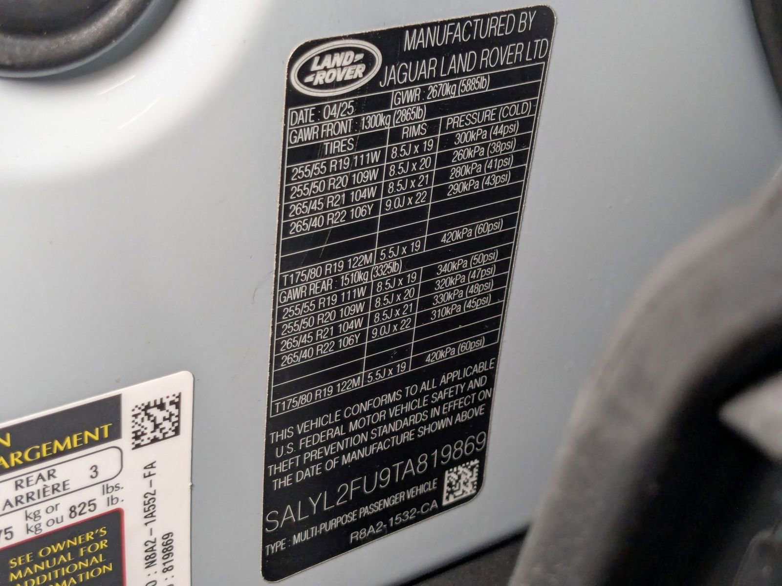 New 2026 Land Rover Range Rover Velar Dynamic SE image 19