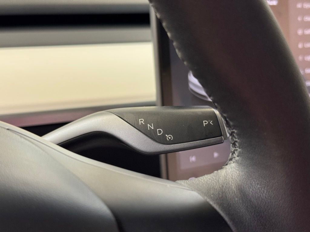 Used 2023 Tesla Model Y Long Range AWD/4WD image 35