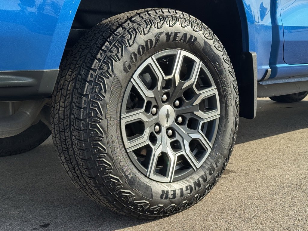 Used 2024 Chevrolet Colorado Z71 image 27