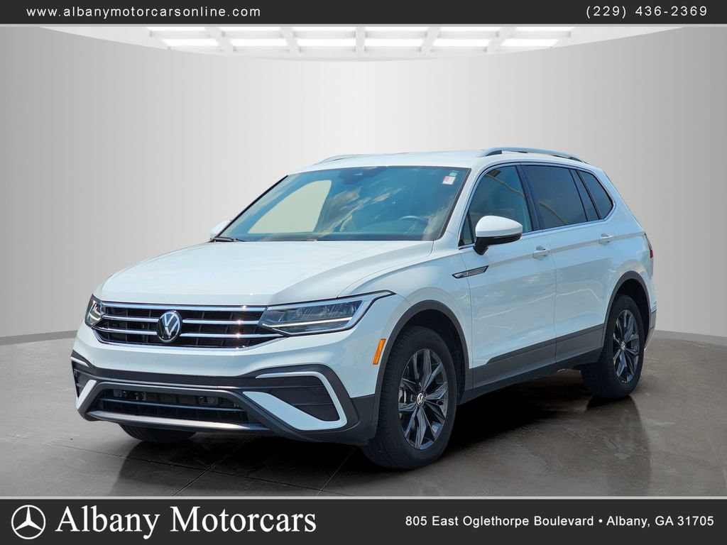 Used 2024 Volkswagen Tiguan SE