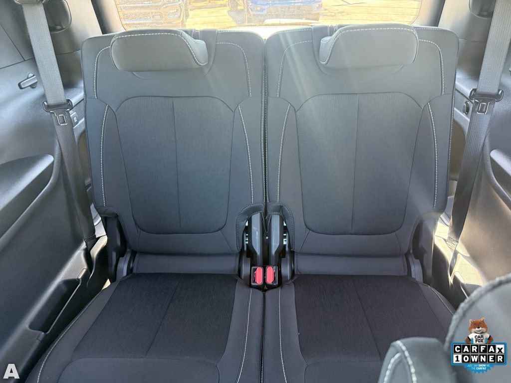 Certified 2025 Jeep Grand Cherokee L Laredo image 27