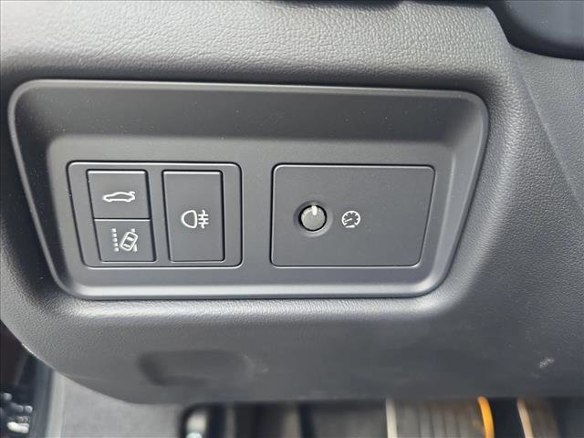 Used 2024 Jaguar F-TYPE R image 22