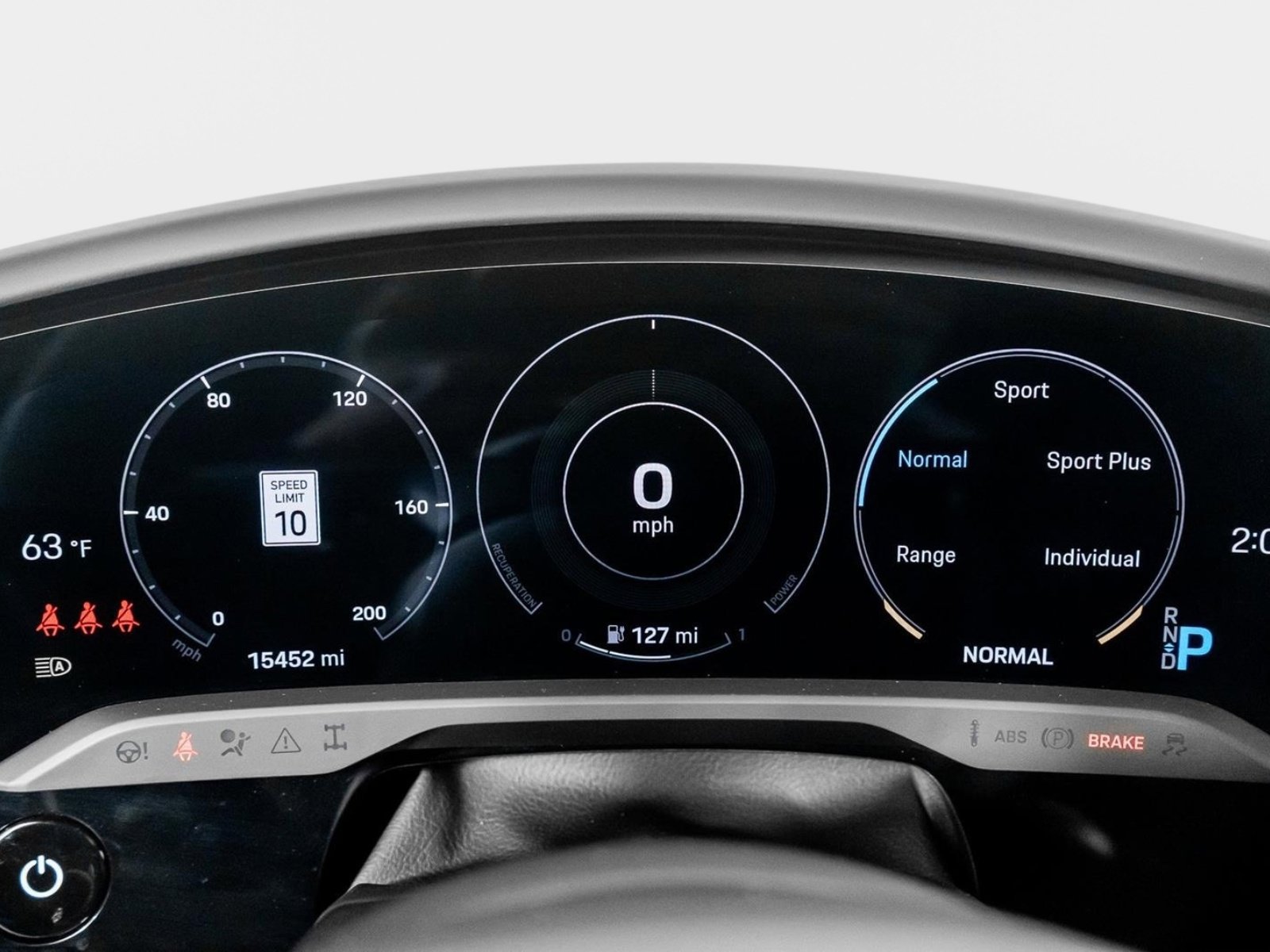 Used 2023 Porsche Taycan GTS w/ Technology Package image 43