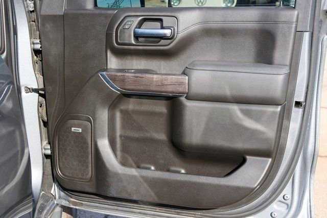 Used 2022 Chevrolet Silverado 1500 LTZ w/ LTZ Convenience Package II image 17