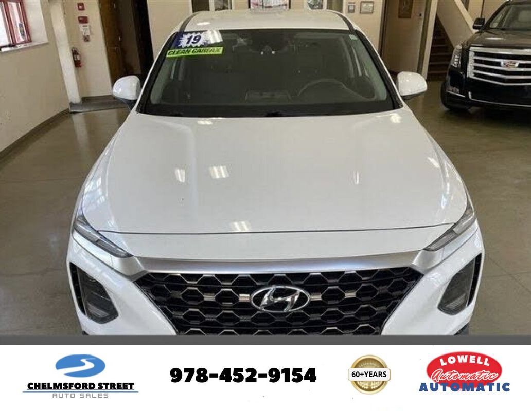 Used 2019 Hyundai Santa Fe SE AWD/4WD image 1