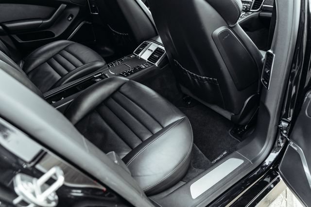Used 2011 Porsche Panamera Turbo AWD/4WD image 76