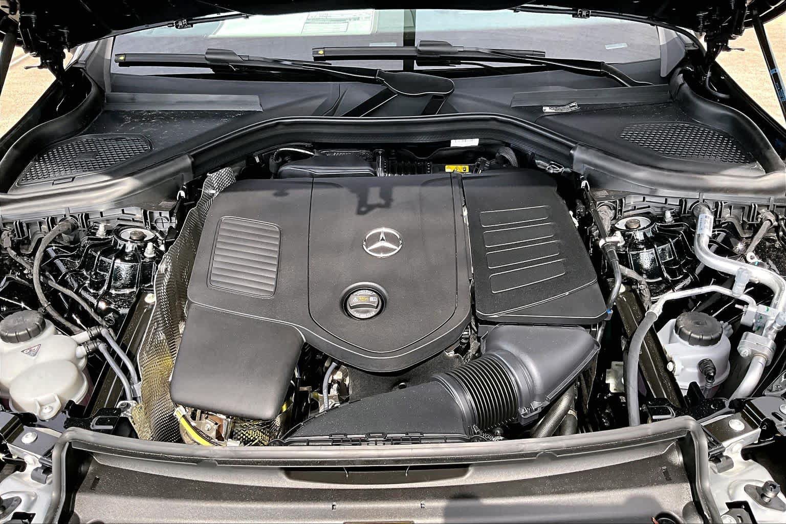 New 2027 Mercedes-Benz GLC 300 4MATIC image 17