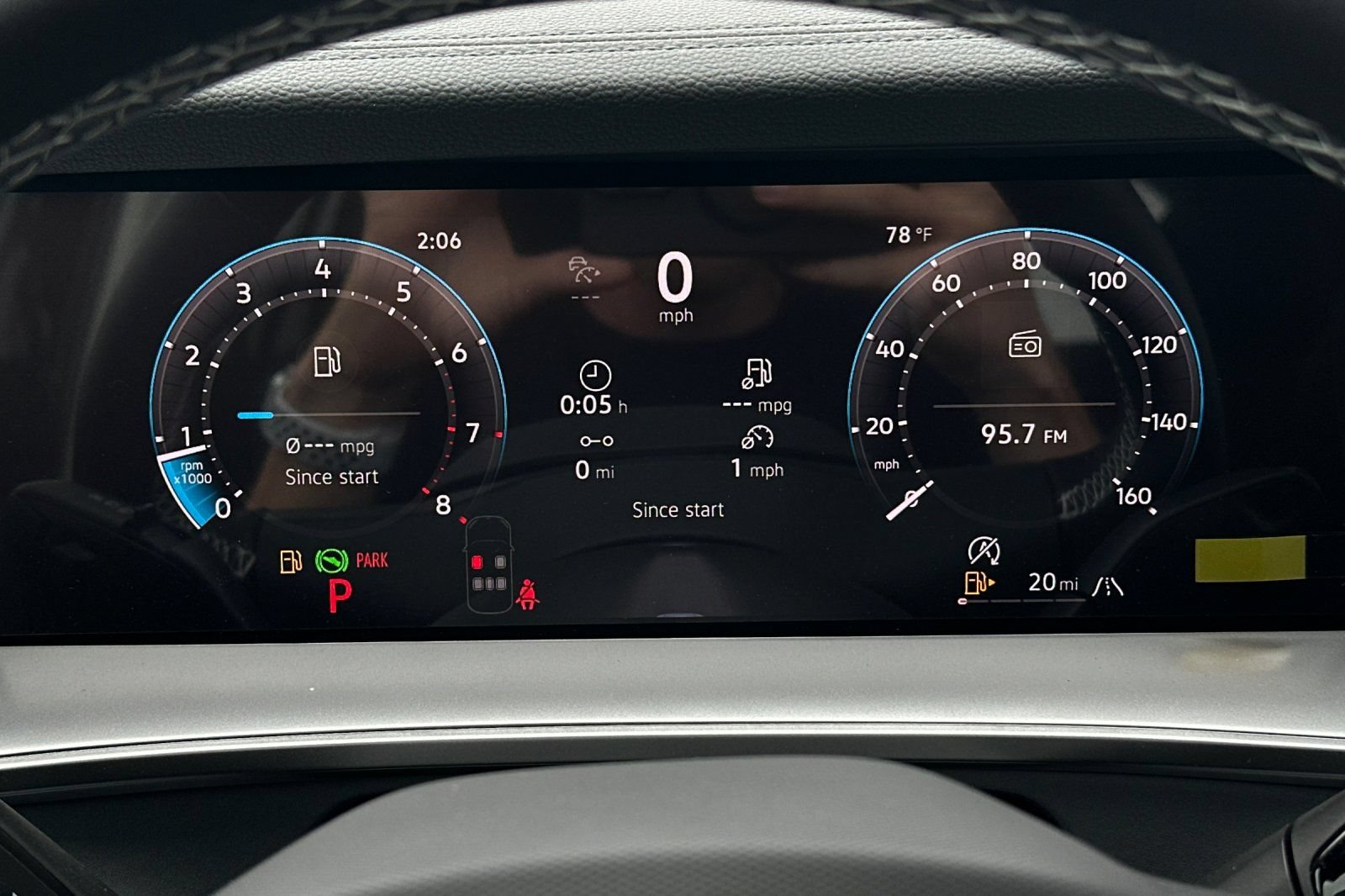 New 2026 Volkswagen Tiguan SE AWD/4WD image 24