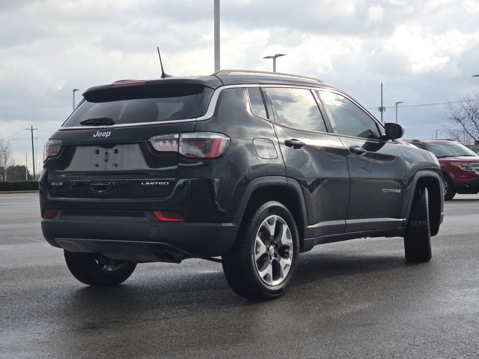 Used 2018 Jeep Compass Limited image 16